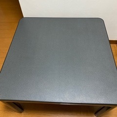75cm × 75cm コタツとコタツ布団の画像