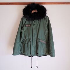 ZARA  ファー付き　ジャケットの画像
