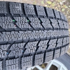 TOYO 175 80 16 スタッドレスタイヤ ジムニー TOYO 175 80 16 スタッドレスタイヤ ジムニー 175/80R16 選べる