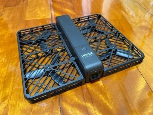 折り畳みコンパクトドローンHOVERCAMERA PASSPORT
