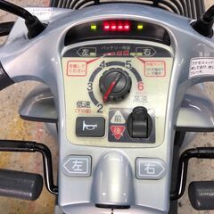 ☆彡保証付き!!! ⑦ スズキ製・電動車いす・車椅子・セニアカー。シニアカー。介護用品。すぐに乗れます。免許不要。操作簡単!!バッテリー新品!の画像