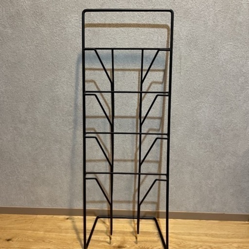 tower マガジンラック　黒