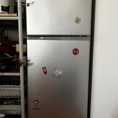 1500円　2004年製の冷蔵庫