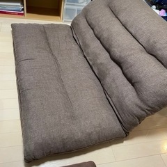 ソファ　2人用　無料で差し上げます。の画像