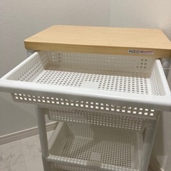 ウッドテーブルワゴン　キャスター付きの画像