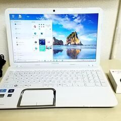 【美品】 TOSHIBA dynabook T552/58FW 高速Core i7-3610QM/8GB/大容量1TB/ブルーレイ/無線LAN/office 