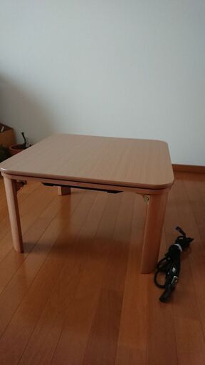 ※お渡し決まりました※一人用 コタツ フラットヒーター