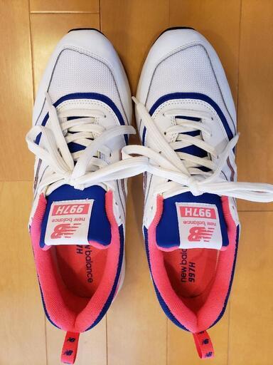 new balance　スニーカー(未使用)