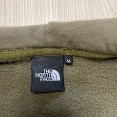 THE NORTH FACE  パーカーの画像