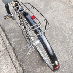 値下げ！！頑丈、3段階ギア付き自転車✨希少(^^♪ 透明美学ブリヂストン✨26インチ 黒✨鍵ありタイプ✨中古品【こちらは店舗です。浜村鹿野温泉ICから3分 買取本舗 宮本リサイクル 営業時間９～１９時 定休日水曜のみ←連絡できませんm(_ _)m】の画像