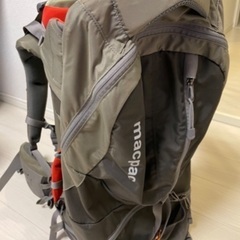 【値下げしました！】macpac ベビーキャリーの画像