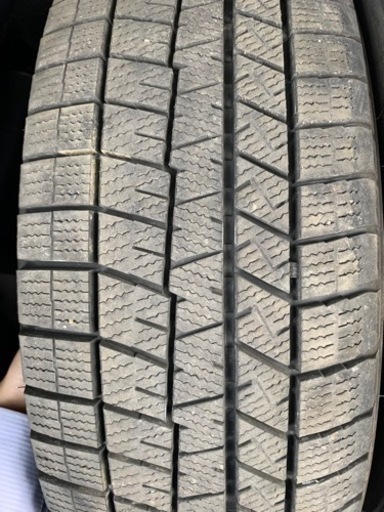 スタッドレスタイヤ　205\65\R16 2020製造