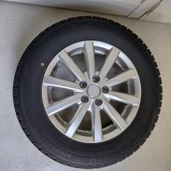 スタッドレスタイヤ 4本 アルミ付き の画像