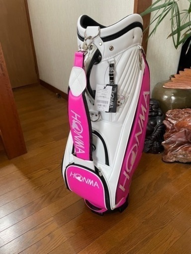 [新品] HONMAキャディーバック　イ、ボミ　モデル