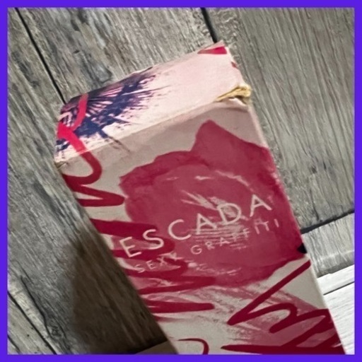 サイトで売り切れました】1回使用 初代 セクシーグラフティ ESCADA