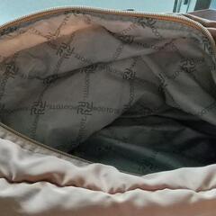 ベージュ✨バックの画像