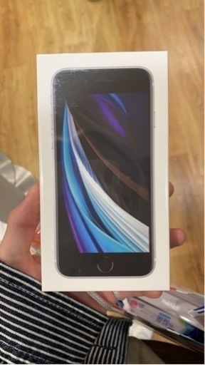 2世代iPhone se 白　新品　simフリー
