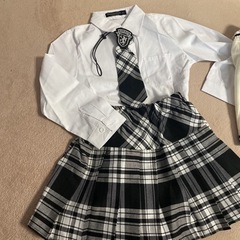 大人気　新品　学校女子 制服　5点セット　130cmの画像