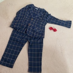 新品     キッズ　フォーマル服    3点セット　スーツセットアップの画像