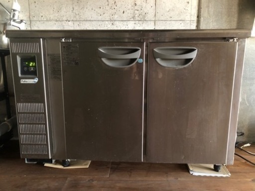 フクシマ　業務用　冷凍冷蔵庫　コールドテーブル
