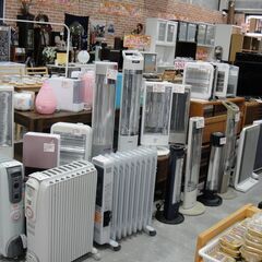 コロナ　電気ストーブ　2017年　DH-917R 【モノ市場東海店】ｙの画像