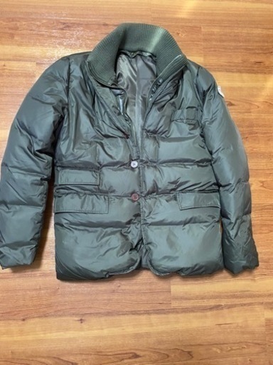 モンクレールダウンジャケット