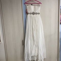 新品　花嫁ウエディングドレス 二次会 結婚式 パーティードレス　ビジュー付き の画像