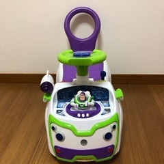 決まりました　バズライトイヤー　手押しand乗り　車