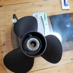 ボルボ 船用プロペラ AD-31P-A の画像