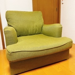 早い方から優先的に！ゆっくりと本を読んだりスマホをいじるのに最適...