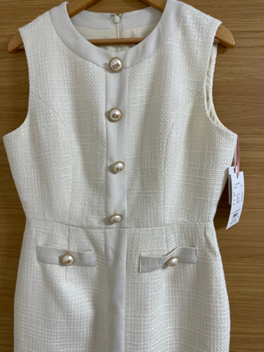 新品　ワンピースサイズM