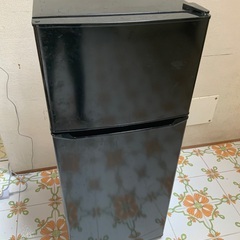 🌟2018年製　美品　冷蔵庫　130ℓ🌟