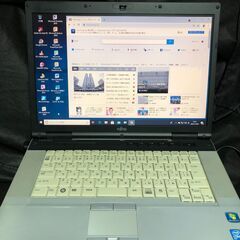 富士通　FMV-LIFEBOOK FMV-E8290（FMVNE1CH）大画面15.4インチ　Core 2 Duo P8700/2.53GHz(2コア/2スレッド) / メモリー4GB / HDD160GB / Windows10 Pro & Office2010インストール済の画像