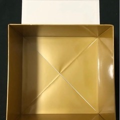 非売品 シュウウエムラ スーパーマリオコラボ クリスマス ペーパーボックスの画像