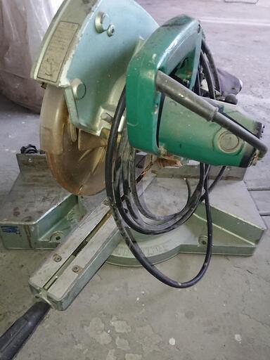 業務用ノコギリ