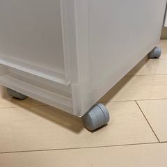 無印良品　ポリプロピレンストッカー　キャスター付の画像