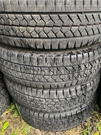ブリヂストン　VL１　195/80R15LT ハイエース