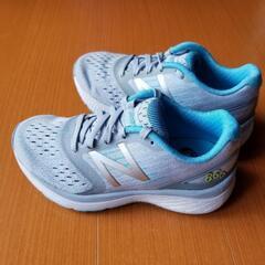 sale 4/9まで　新品キッズ スニーカー new balan...