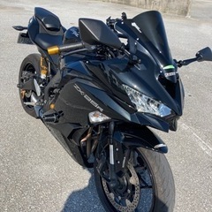 ZX25R 