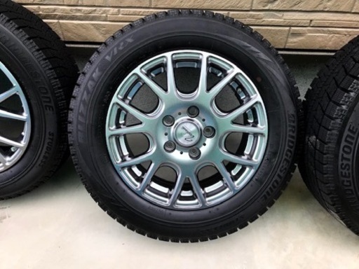 ブリヂストン スタッドレスタイヤホイール付き（ホンダフリードで使用）