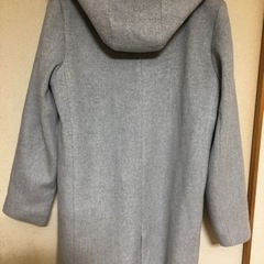 グレーコートの画像