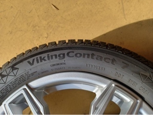 値引き　フィアット500 スタッドレスタイヤ　美品