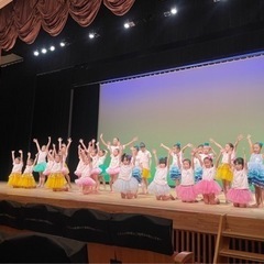 新体操教室生徒募集中✨