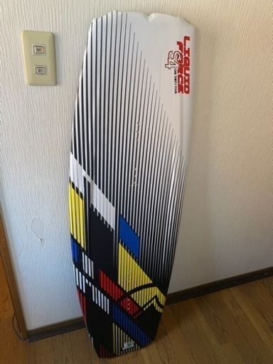 ウェイクボード　リキッドフォース　S4