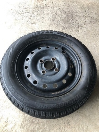 ホイール付きスタッドレスタイヤ