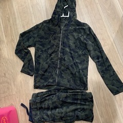 迷彩セットアップ