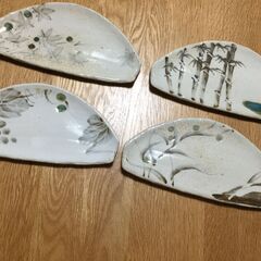 和皿　焼き魚用　4個