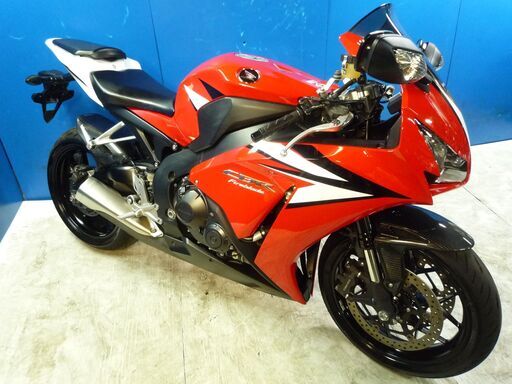 HONDA CBR1000RR 白/赤 車検残R5/5月 名変で乗れます 格安配送キャンペーン 諸経費０円 始動確認済み 即納車有り 横浜 都筑 P-Yard