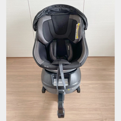 Combi クルムーヴ　ISOFIX チャイルドシート