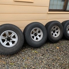 ブリザックDMZ3 2015年　285/75R16 4本セット